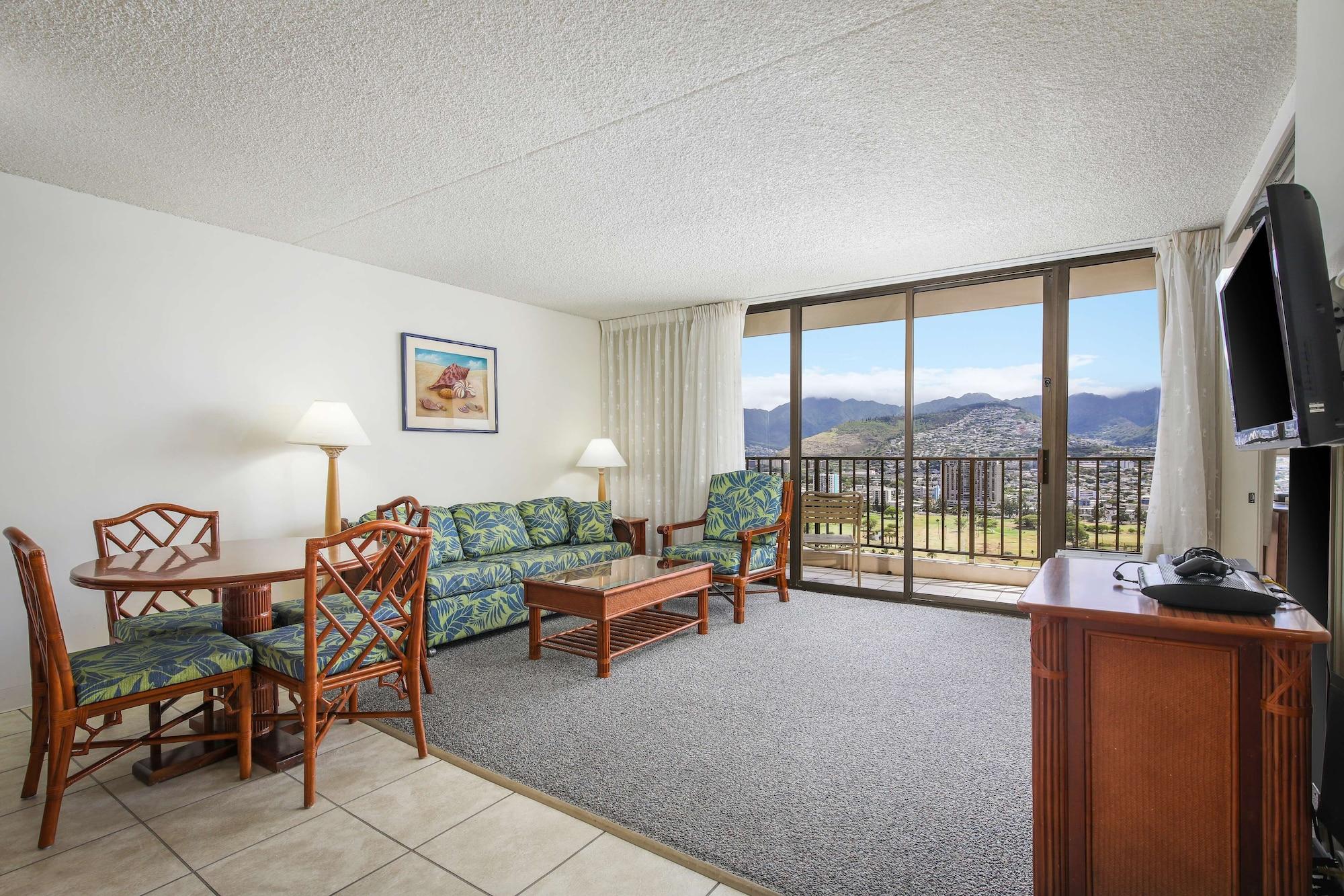 Aston At The Waikiki Banyan Aparthotel Хонолулу Екстериор снимка